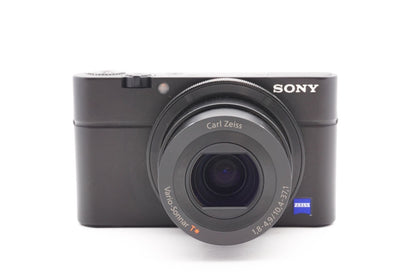 Sony DSC-RX100 Digitalkamera Kamera Kompaktkamera CyberShot Zoom  - Refurbished