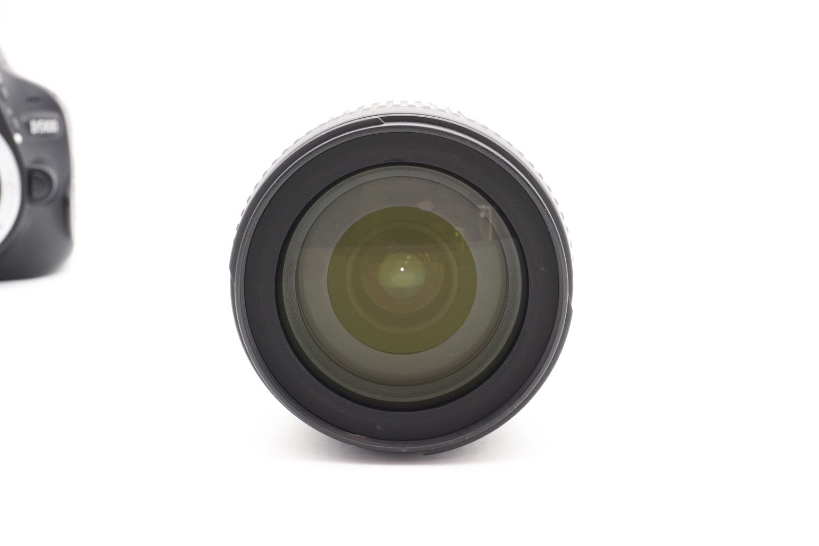 Nikon D5100 Digitalkamera Kamera DSLR + AF-S 18-105mm Objektiv – Refurbished