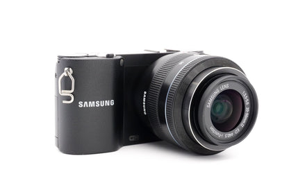 Samsung NX1000 Digitalkamera Kamera Systemkamera + 20-50mm Kit | Refurbished
