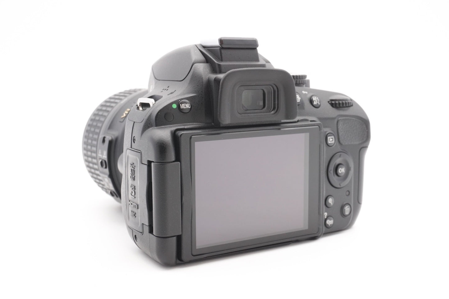 Nikon D5100 Digitalkamera Kamera DSLR + AF-S 18-55mm G VR Objektiv – Refurbished