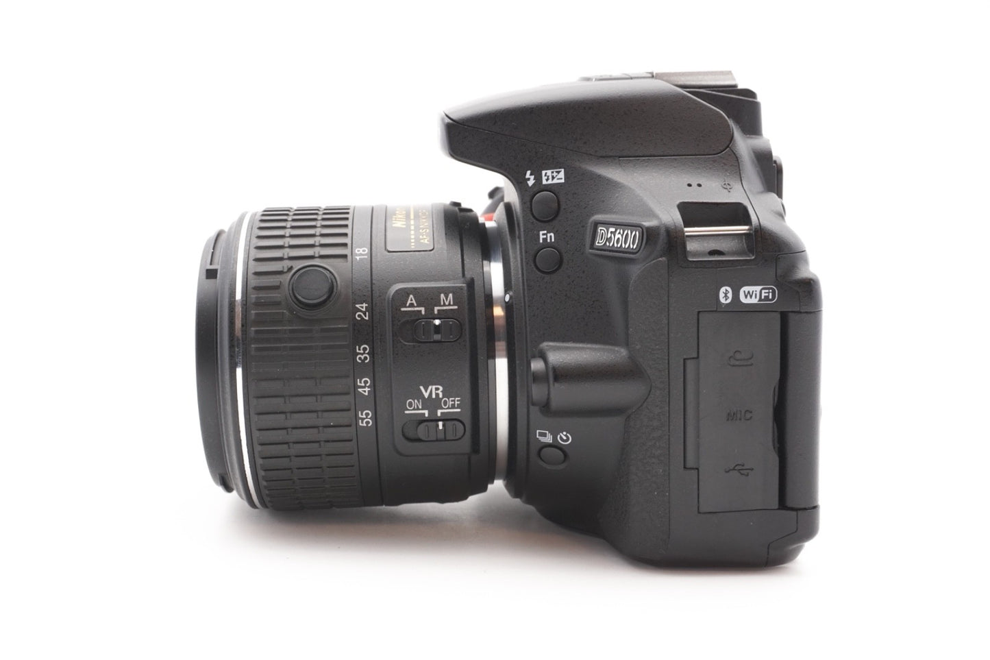 Nikon D5600 DSLR Digitalkamera Kamera Kit 18-55mm Objektiv – Refurbished