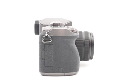 Panasonic Lumix G70 + 14-42mm Kit Systemkamera DSLM 16MP 4K Silber | Refurbished