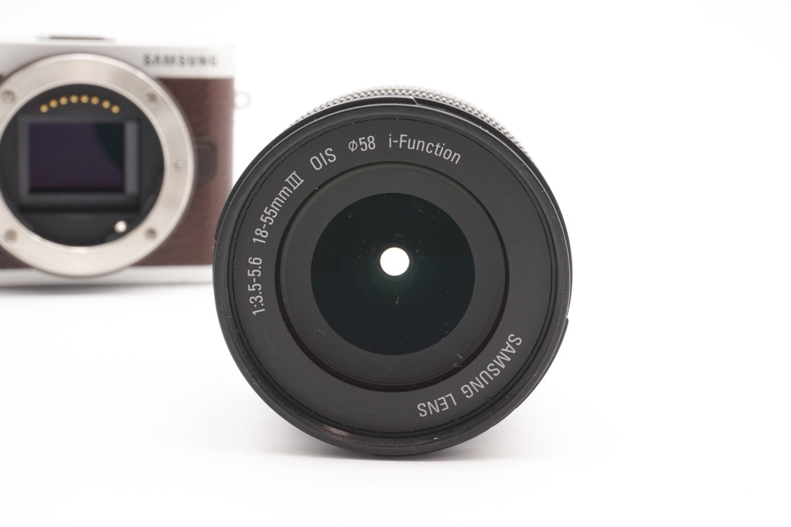Samsung NX300 Digitalkamera + 18-55mm Kit Kamera Systemkamera DSLM | Refurbished