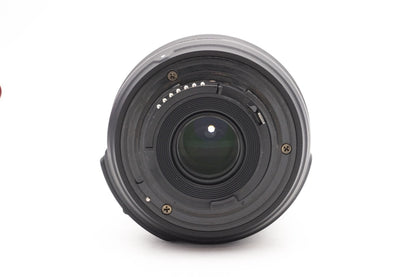 Nikon D3200 Digitalkamera Spiegelreflexkamera DSLR + AF-S 18-55mm - Refurbished