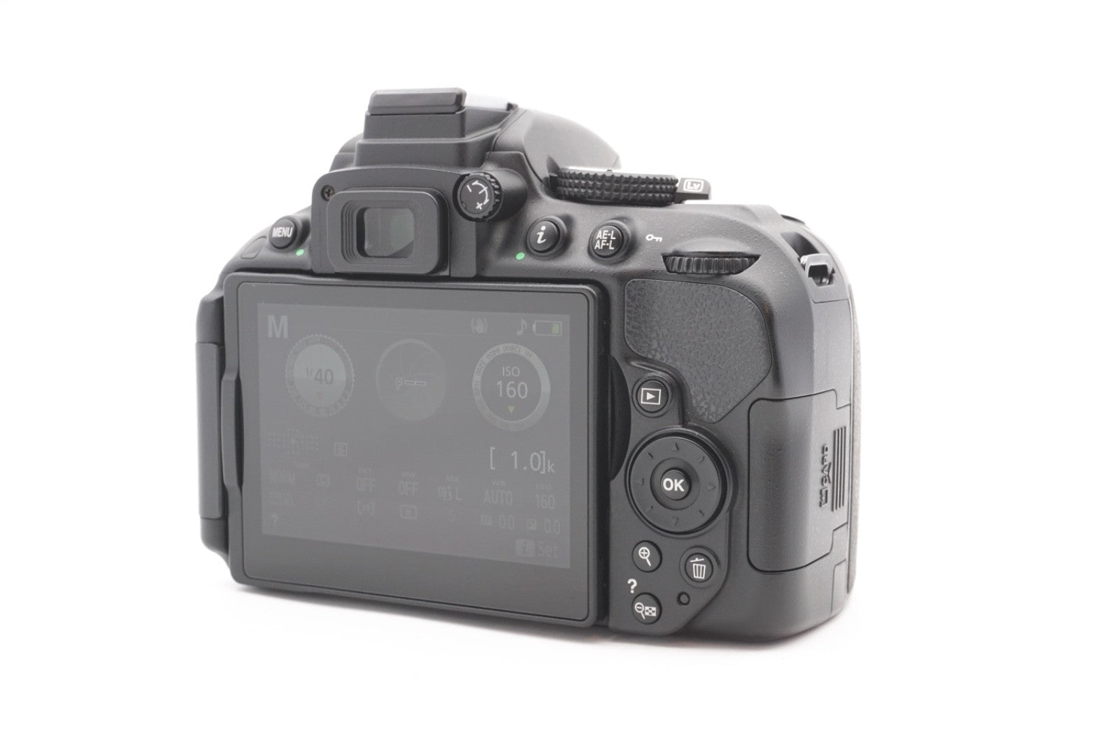 Nikon D5300 Digitalkamera Spiegelreflex Kamera + AF-P 18-55mm G VR – Refurbished