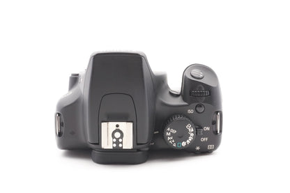 Canon EOS 1000D Digitalkamera Spiegelreflex Kamera + EF-S 18-55mm II Refurbished