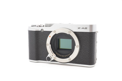 Fujifilm X-A2 Systemkamera Digitalkamera Fuji Kamera Body Silber – Refurbished