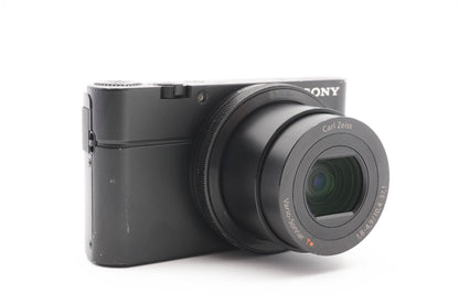 Sony DSC-RX100 Digitalkamera Kamera Kompaktkamera CyberShot Zoom  - Refurbished
