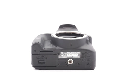 Canon EOS 100D Digitalkamera + EF-S 18-55mm IS STM Spiegelreflex – Refurbished