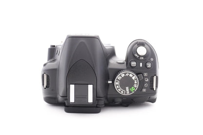 Nikon D3100 Digitalkamera Kamera DSLR + AF-S DX 18-55mm G VR Kit | Refurbished