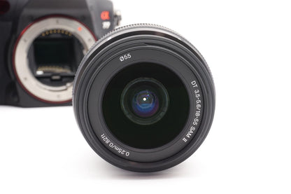 Sony Alpha A77 Digitalkamera + Sony A 18-55mm SAM II Kamera Kit | Refurbished
