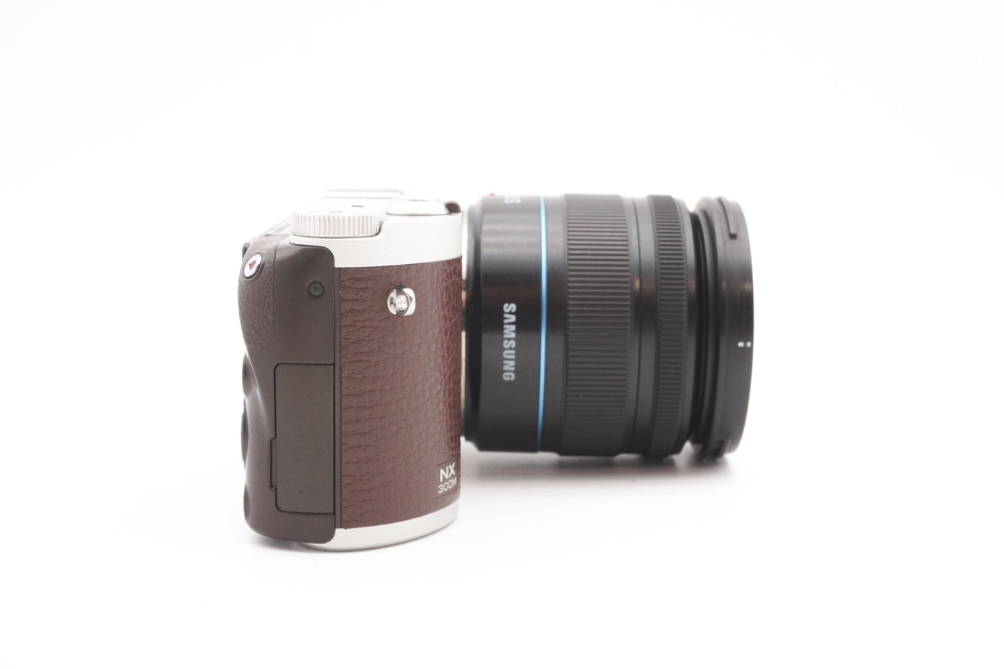 Samsung NX300 Digitalkamera + 18-55mm Kit Kamera Systemkamera DSLM | Refurbished
