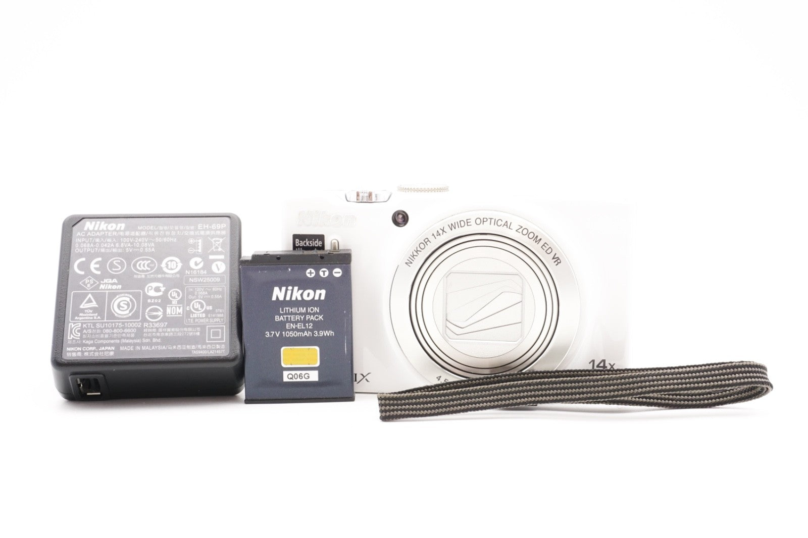 Nikon Coolpix S8200 Kamera Kompakt Digitalkamera Reisekamera - Refurbished