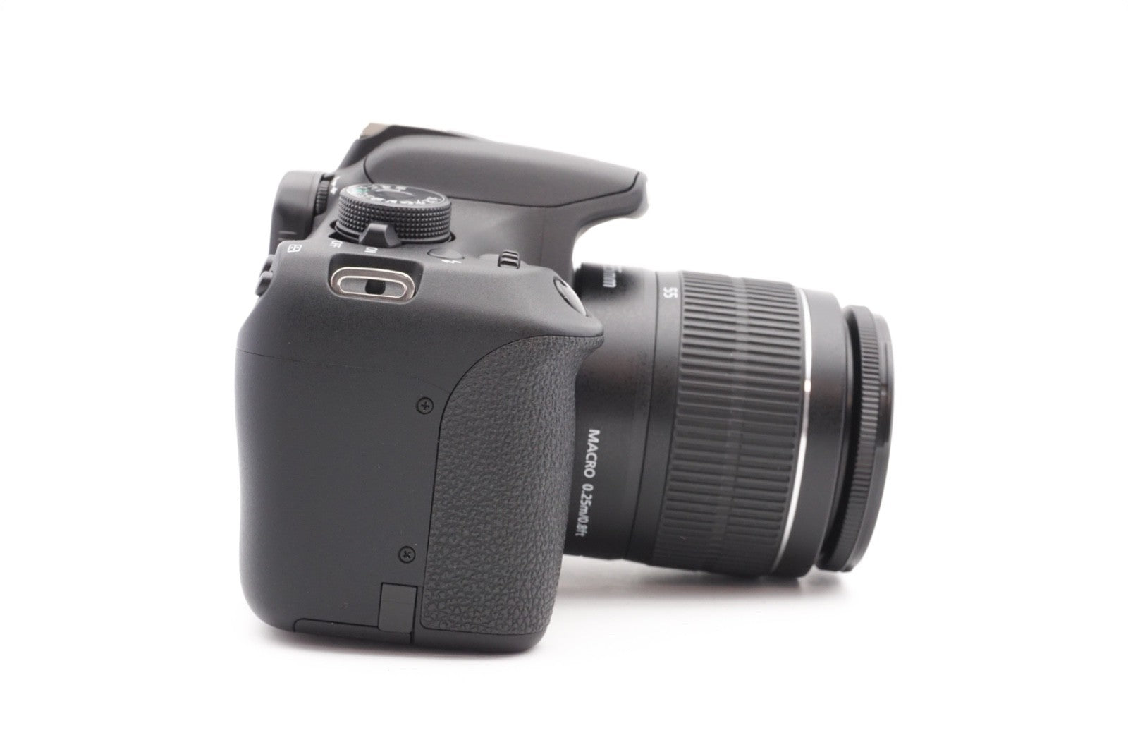 Canon EOS 1200D Digitalkamera + EF-S 18-55mm III Spiegelreflex – Refurbished