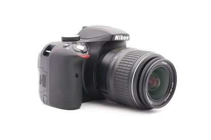 Nikon D3300 Digitalkamera Kamera DSLR + AF-S DX 18-55mm G II Lens - Refurbished