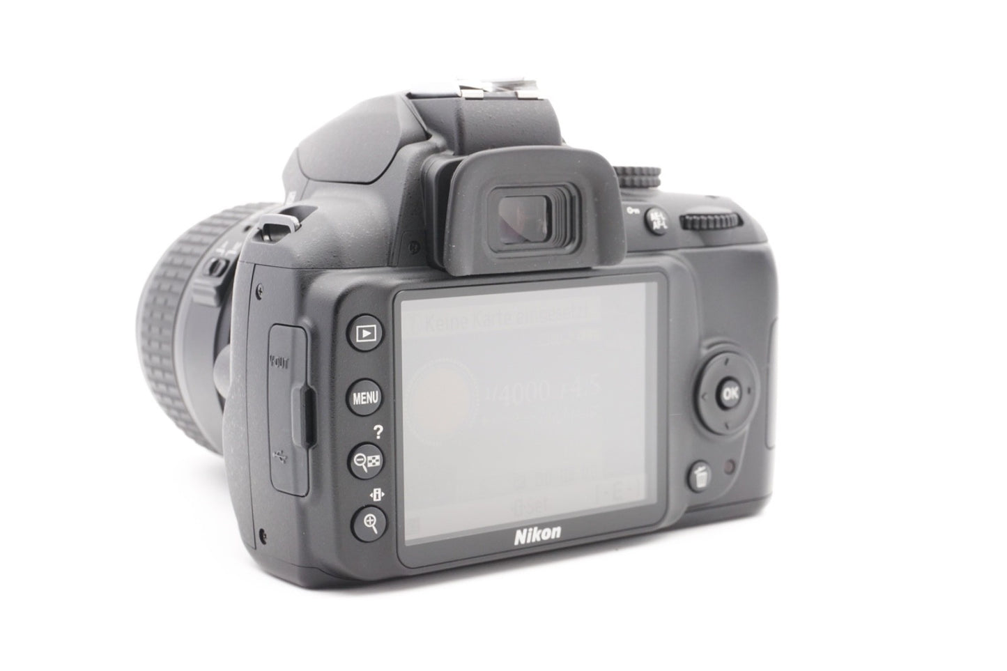 Nikon D3000 Digitalkamera Spiegelreflex Kamera + AF-S 18-55mm G II – Refurbished