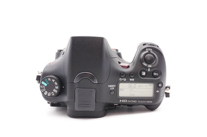 Sony Alpha A77 Digitalkamera + Sony A 18-55mm SAM II Kamera Kit | Refurbished