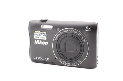 Nikon Coolpix S3700 Digitalkamera Kompaktkamera Kamera 8x Zoom – Refurbished