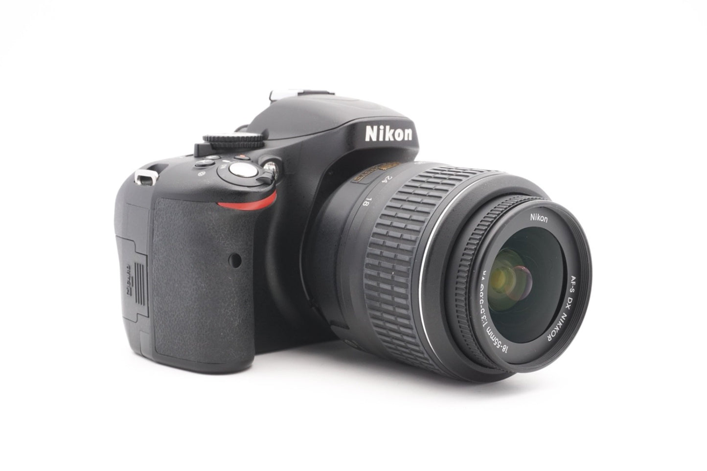 Nikon D5100 Digitalkamera Kamera DSLR + AF-S 18-55mm G VR Objektiv – Refurbished