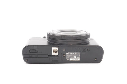 Sony DSC-RX100 Digitalkamera Kamera Kompaktkamera CyberShot Zoom