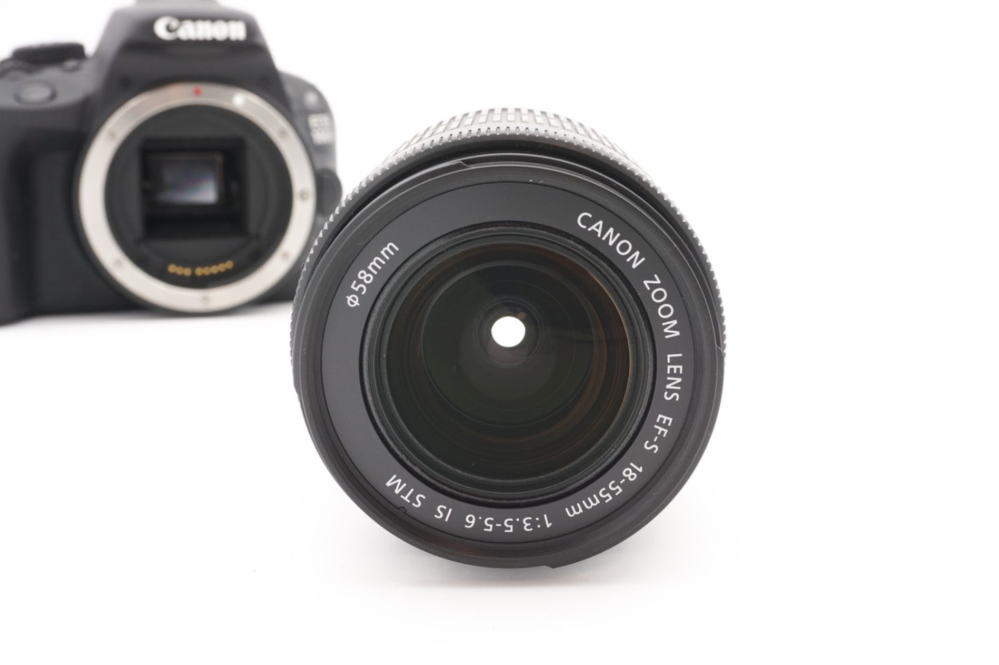 Canon EOS 100D Digitalkamera + EF-S 18-55mm IS STM Spiegelreflex – Refurbished