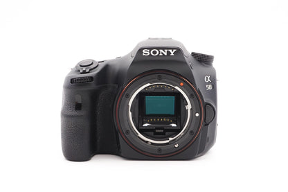 Sony Alpha A58 Digitalkamera + Sony A 18-55mm SAM II Kamera Kit | Refurbished