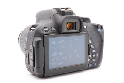 Canon EOS 700D Digitalkamera DSLR Kamera + EF-S 18-55mm II Kit | Refurbished