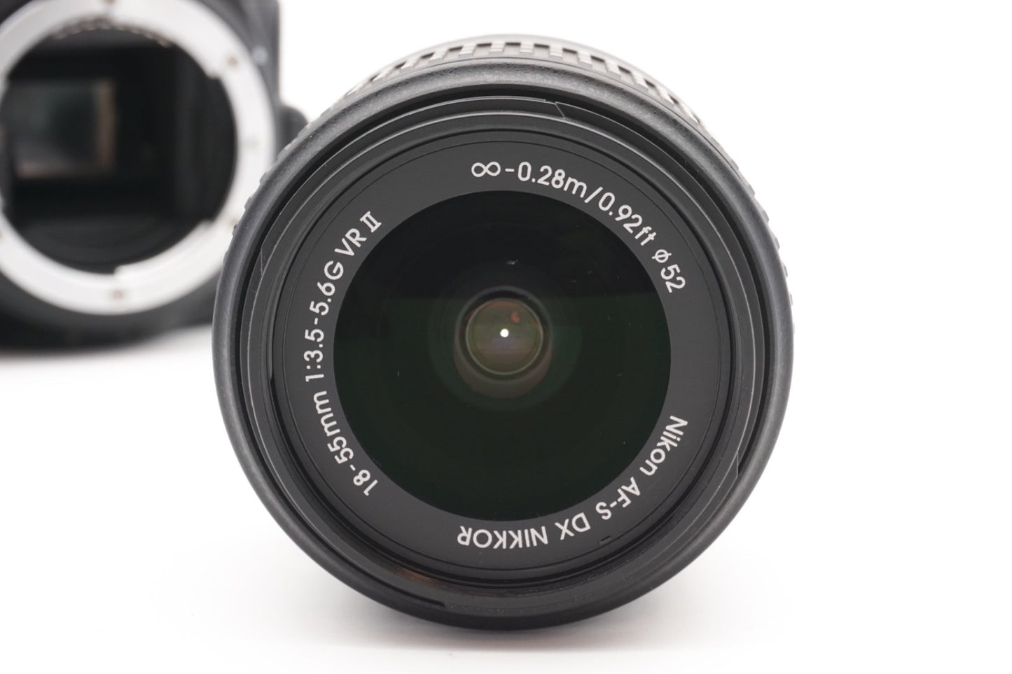 Nikon D5600 DSLR Digitalkamera Kamera Kit 18-55mm Objektiv – Refurbished