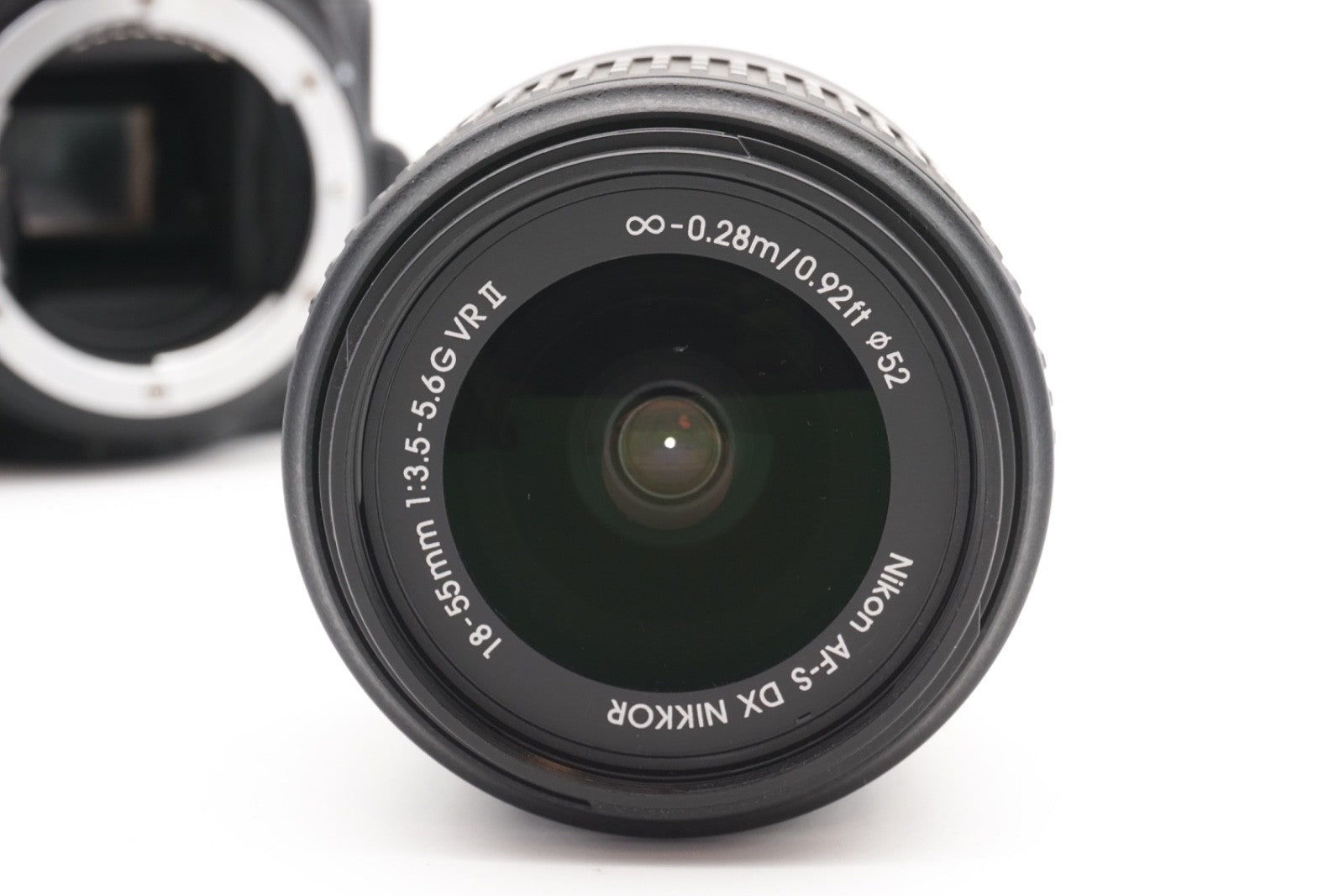 Nikon D5600 DSLR Digitalkamera Kamera Kit 18-55mm Objektiv – Refurbished