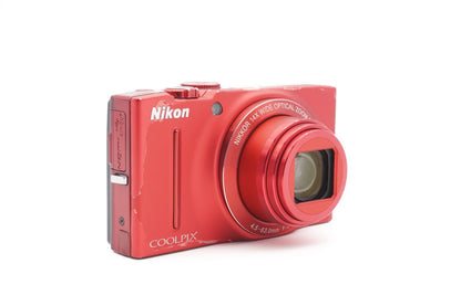 Nikon Coolpix S8200 Digitalkamera Kamera Kompakt Reisekamera - Refurbished