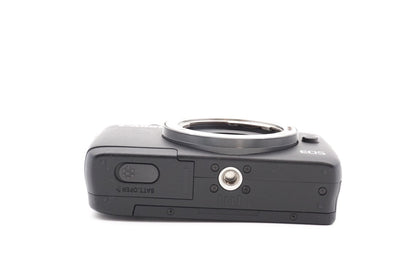 Canon EOS M10 Systemkamera Digitalkamera Kamera Kit 15-45mm Lens – Refurbished